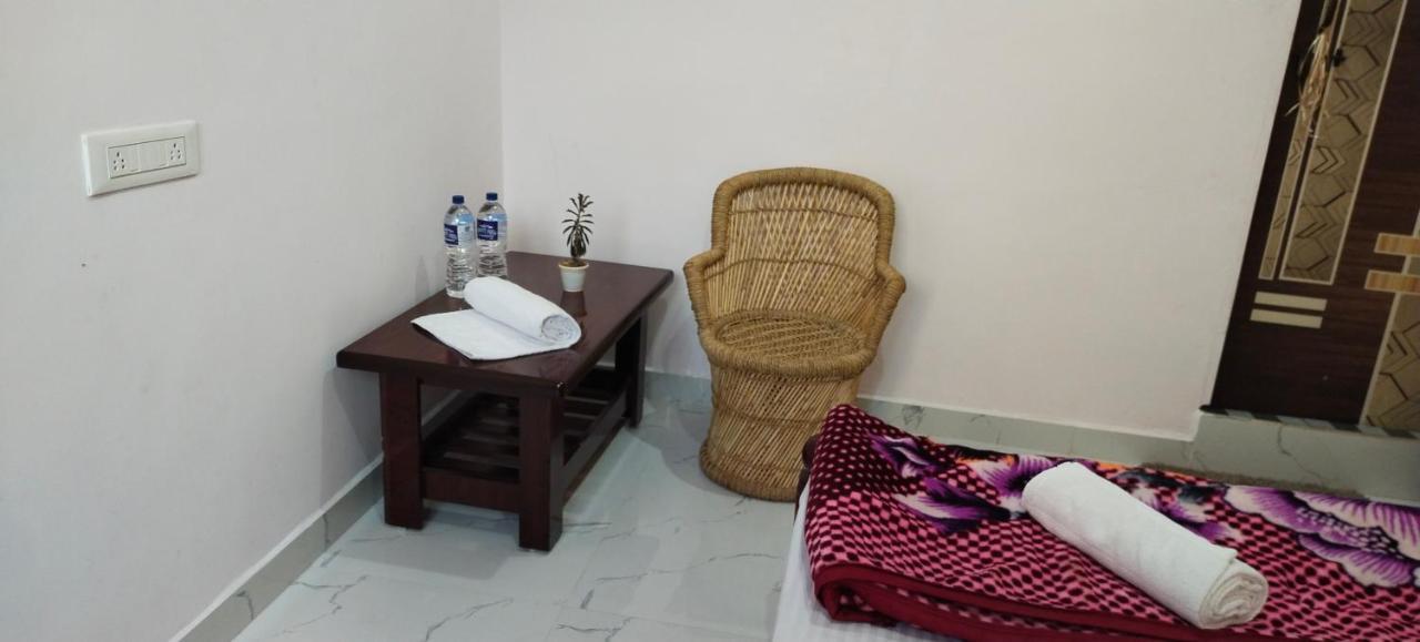 Veeru Homestay Hospet Exterior photo